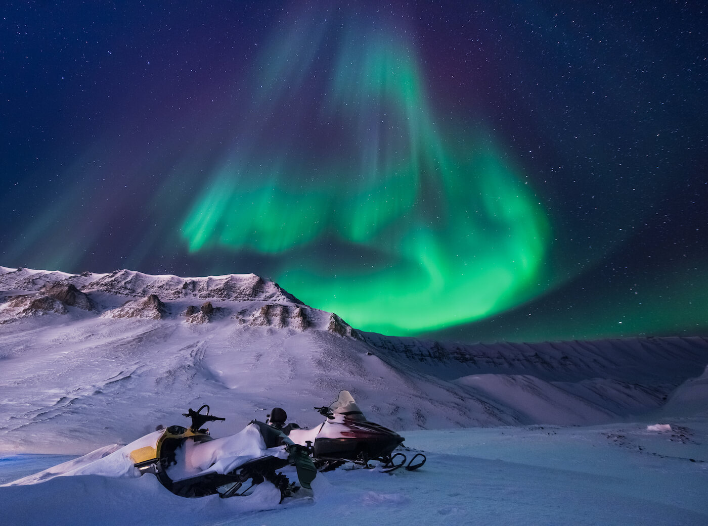 aurore boreale svalbard norvege